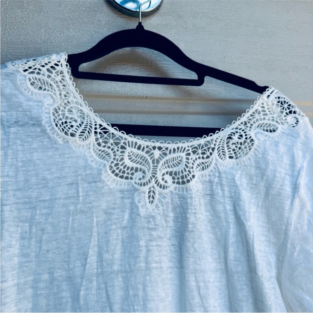 Sézane Miranda Ecru Linen Lace Trimmed top - Picture 2 of 7